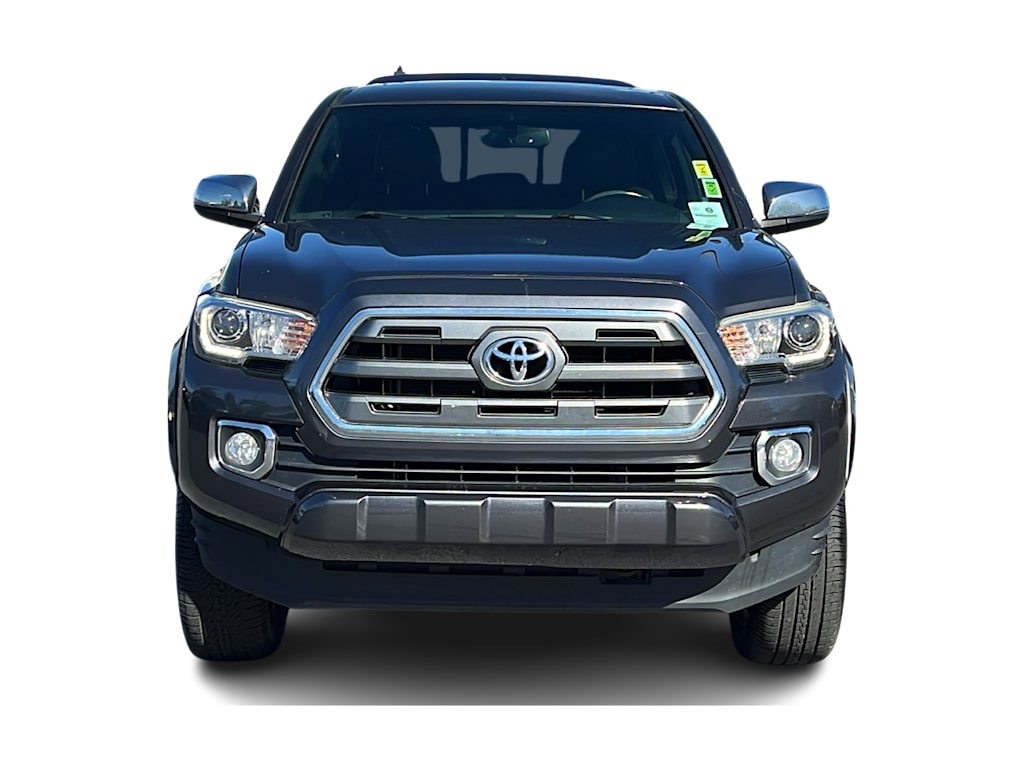 Thumbnail: 2017 Toyota Tacoma - 6