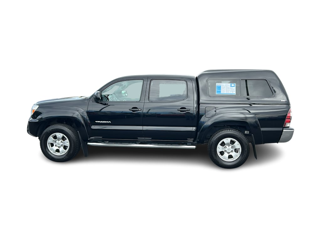 Thumbnail: 2013 Toyota Tacoma - 22
