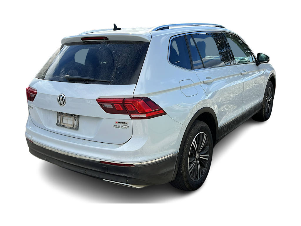 2019 Volkswagen Tiguan SEL 16