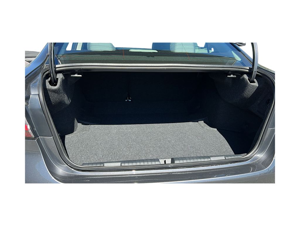 Thumbnail: 2025 Subaru Legacy - 17