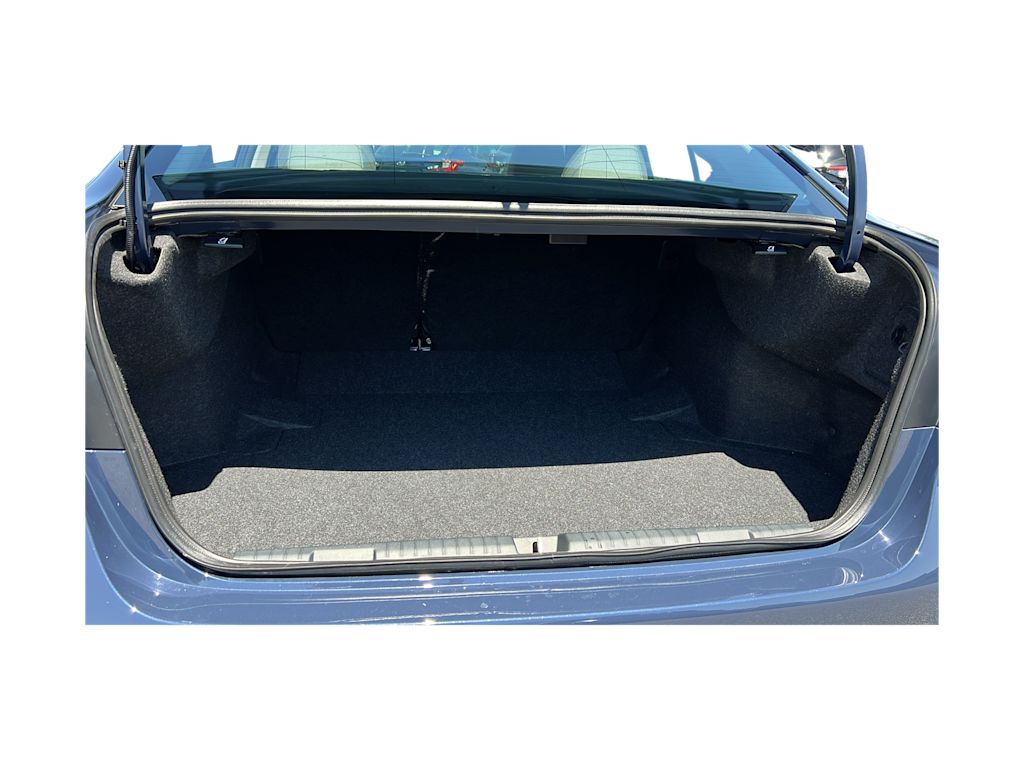 Thumbnail: 2025 Subaru Legacy - 17