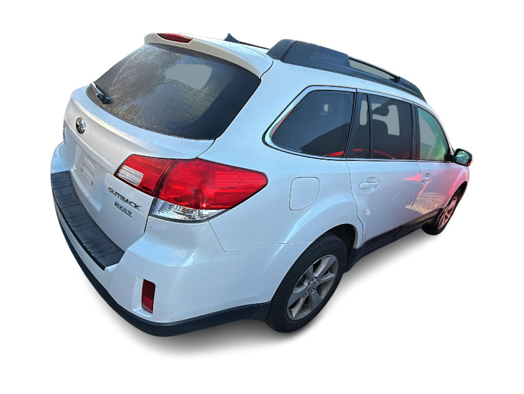 Thumbnail: 2014 Subaru Outback - 16