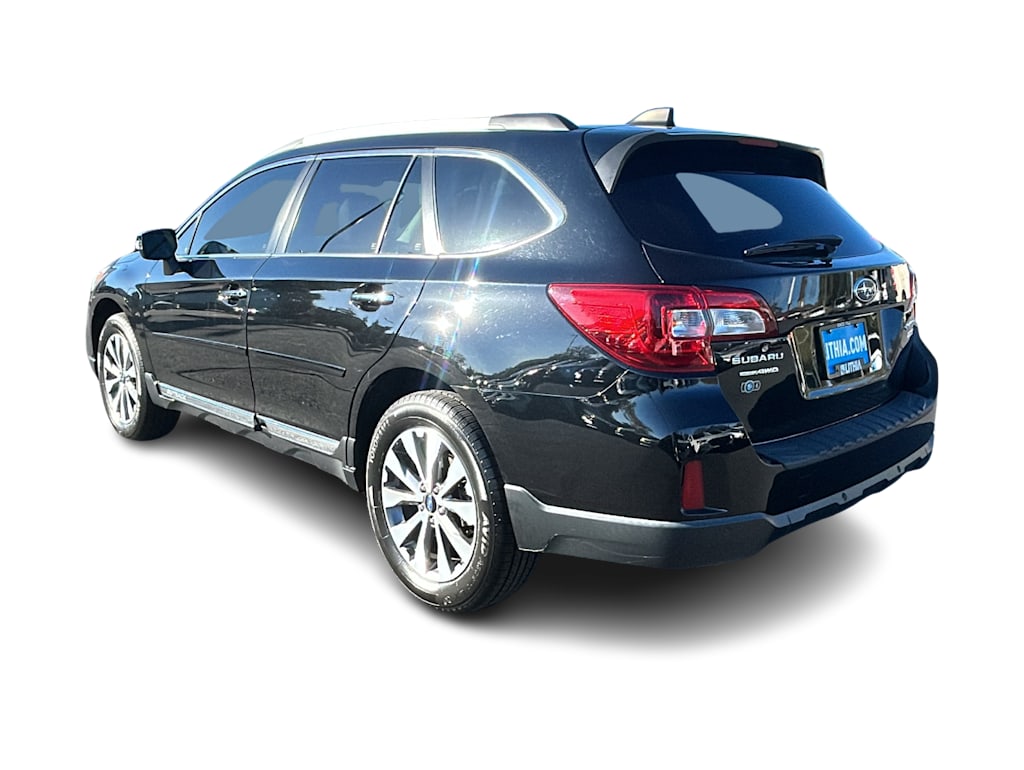 Thumbnail: 2017 Subaru Outback - 4
