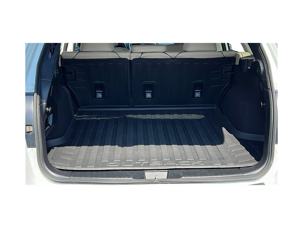 Thumbnail: 2018 Subaru Outback - 17