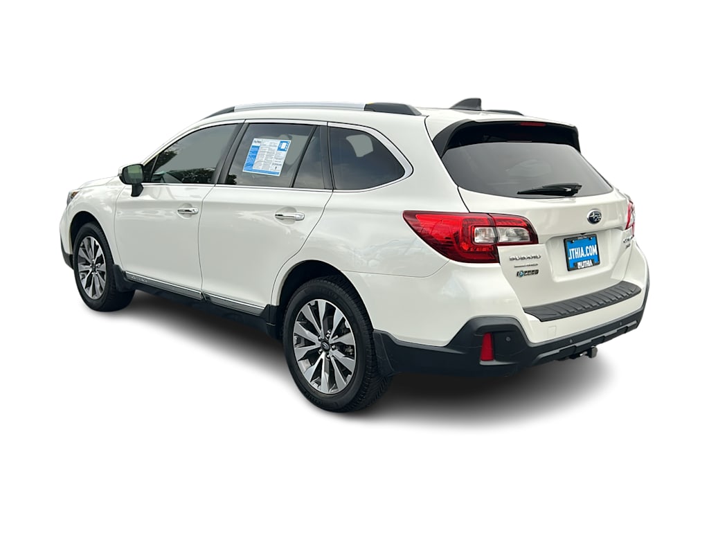 Thumbnail: 2018 Subaru Outback - 4