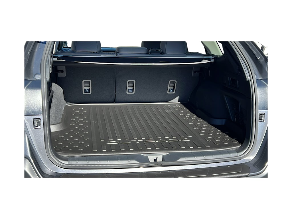 Thumbnail: 2025 Subaru Outback - 17