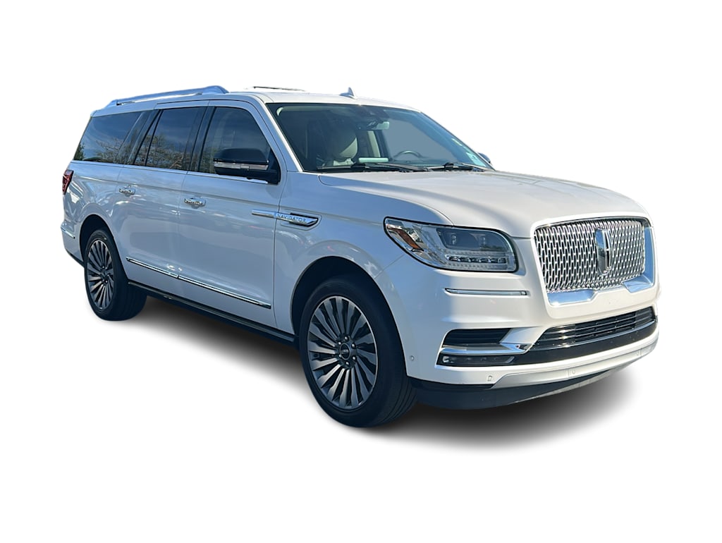 Thumbnail: 2019 Lincoln Navigator L - 18