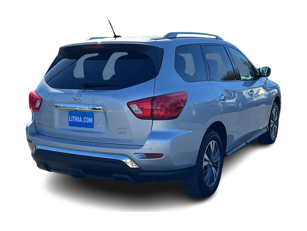 Thumbnail: 2017 Nissan Pathfinder - 22