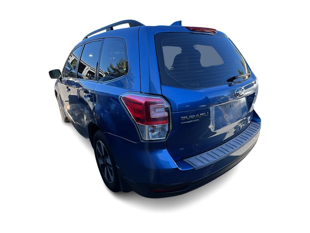 Thumbnail: 2017 Subaru Forester - 2