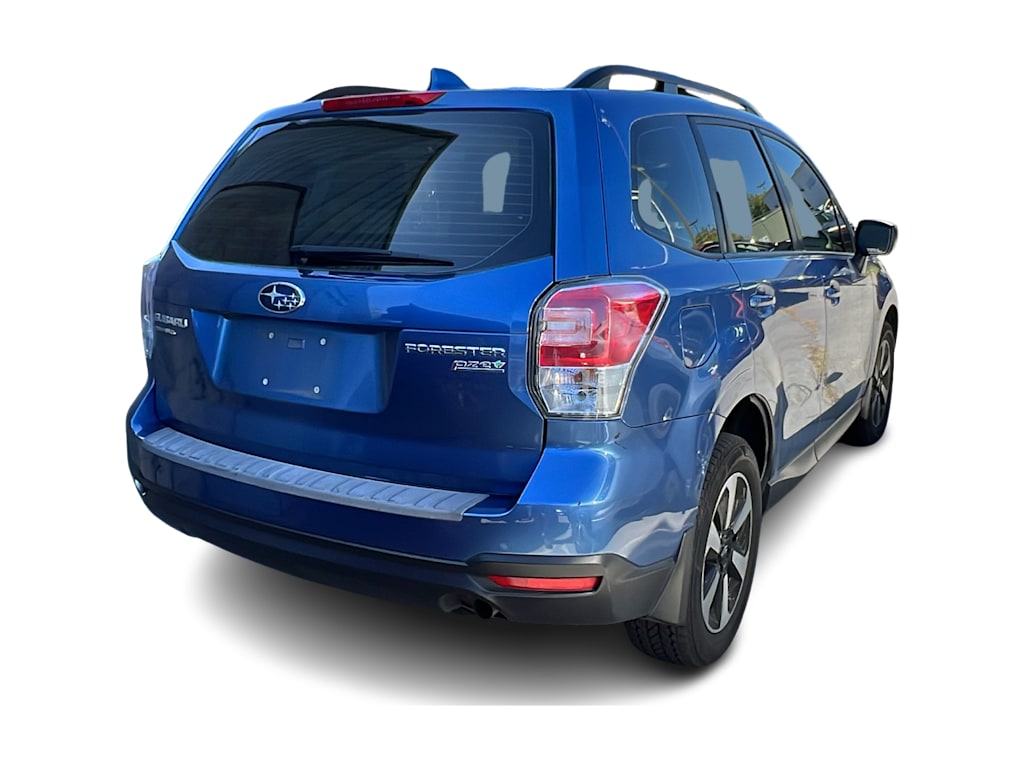 Thumbnail: 2017 Subaru Forester - 13
