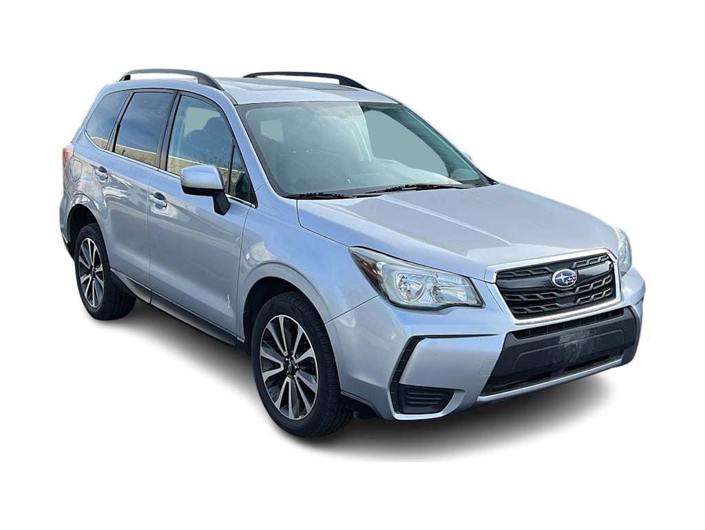 Thumbnail: 2017 Subaru Forester - 6
