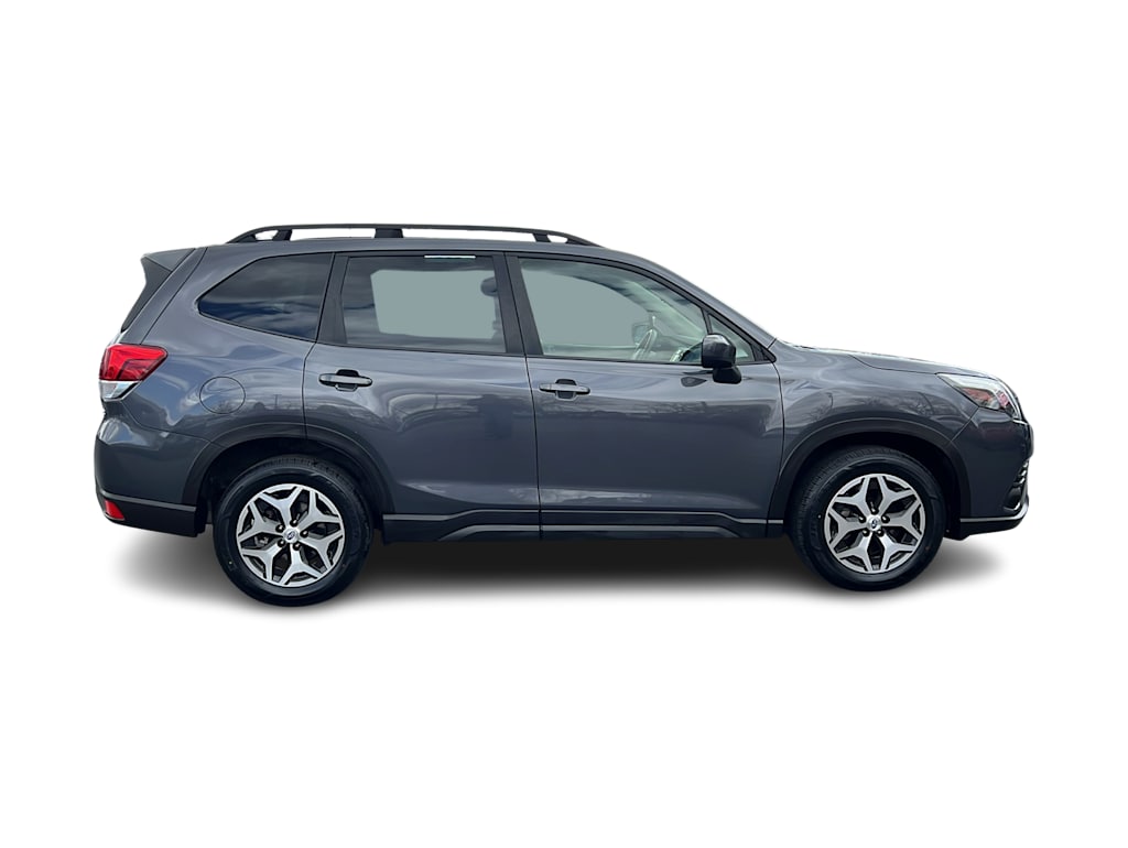 2022 Subaru Forester Premium 21