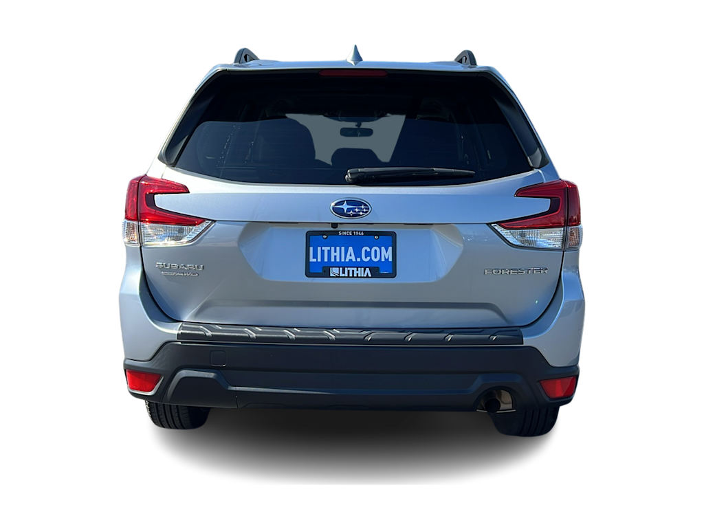 2023 Subaru Forester Premium 5