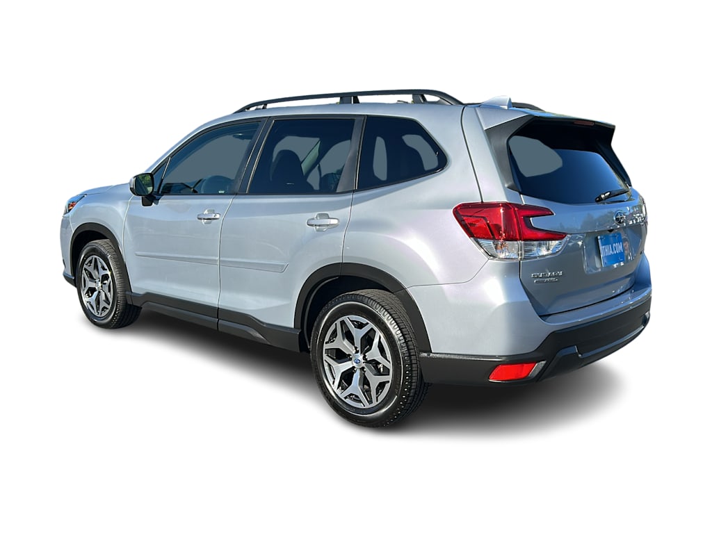 Thumbnail: 2023 Subaru Forester - 4