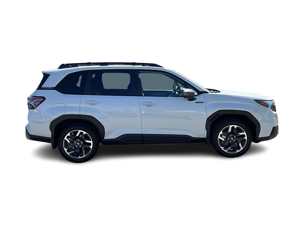 2025 Subaru Forester Premium 21