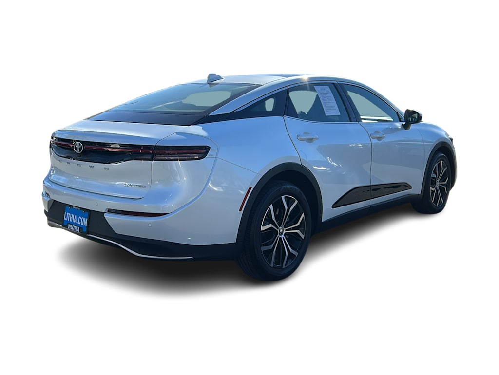 Thumbnail: 2023 Toyota Crown - 21