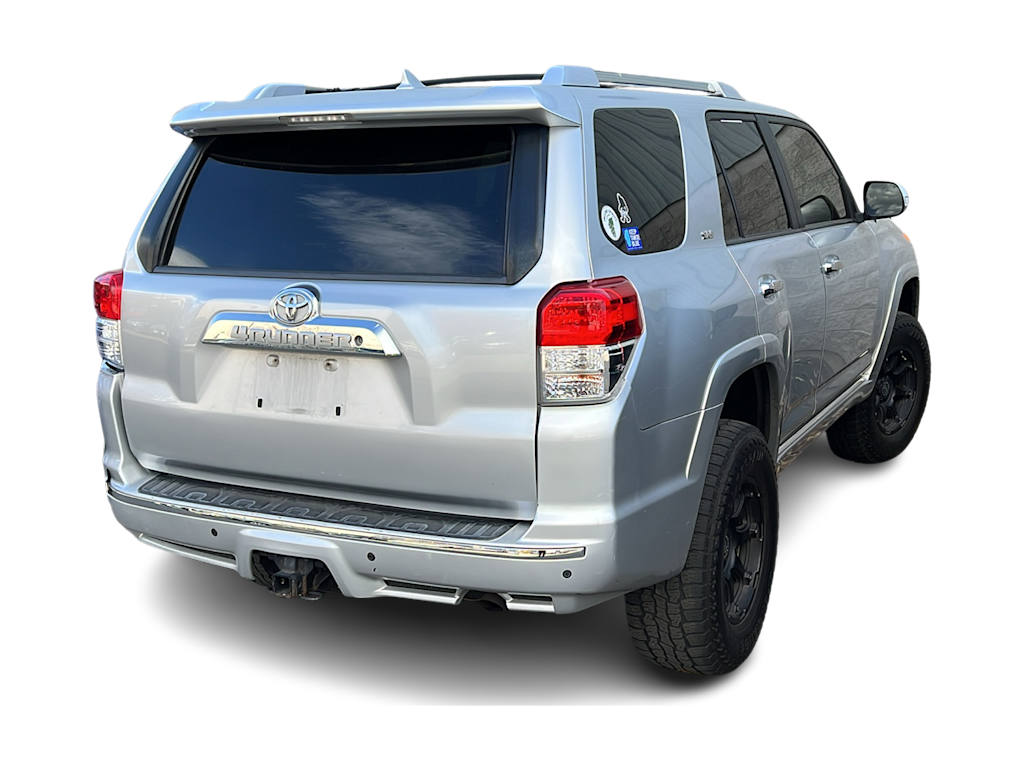 2013 Toyota 4Runner SR5 12