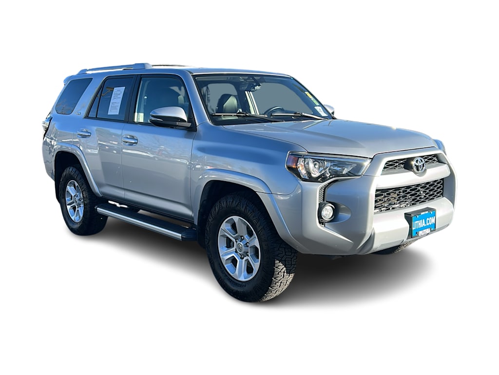 Thumbnail: 2014 Toyota 4Runner - 20