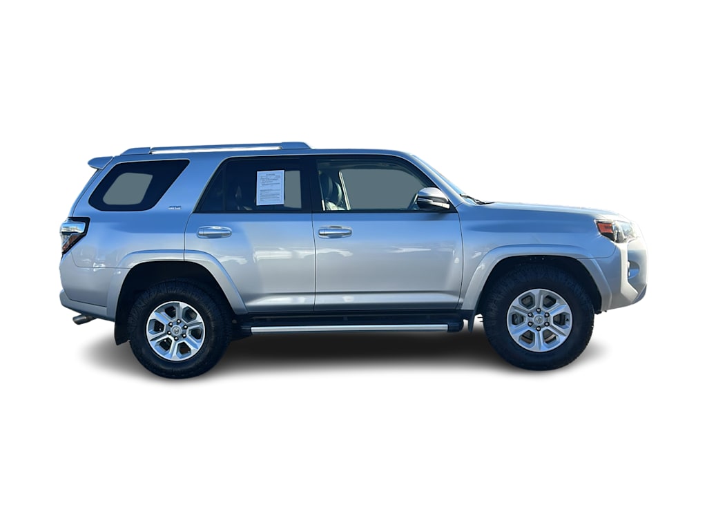Thumbnail: 2014 Toyota 4Runner - 21