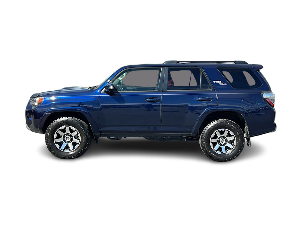 Thumbnail: 2021 Toyota 4Runner - 3