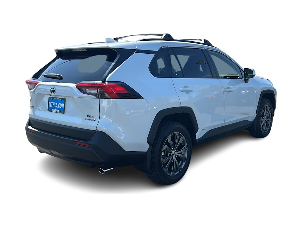 Thumbnail: 2024 Toyota RAV4 - 21