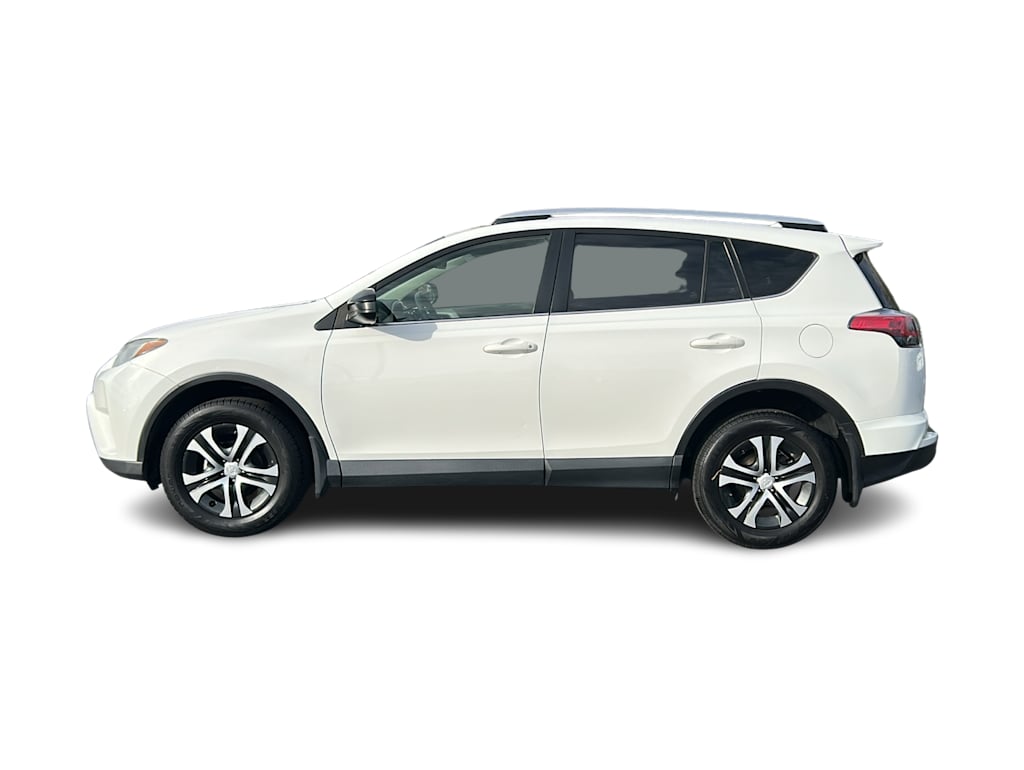 Thumbnail: 2016 Toyota RAV4 - 3