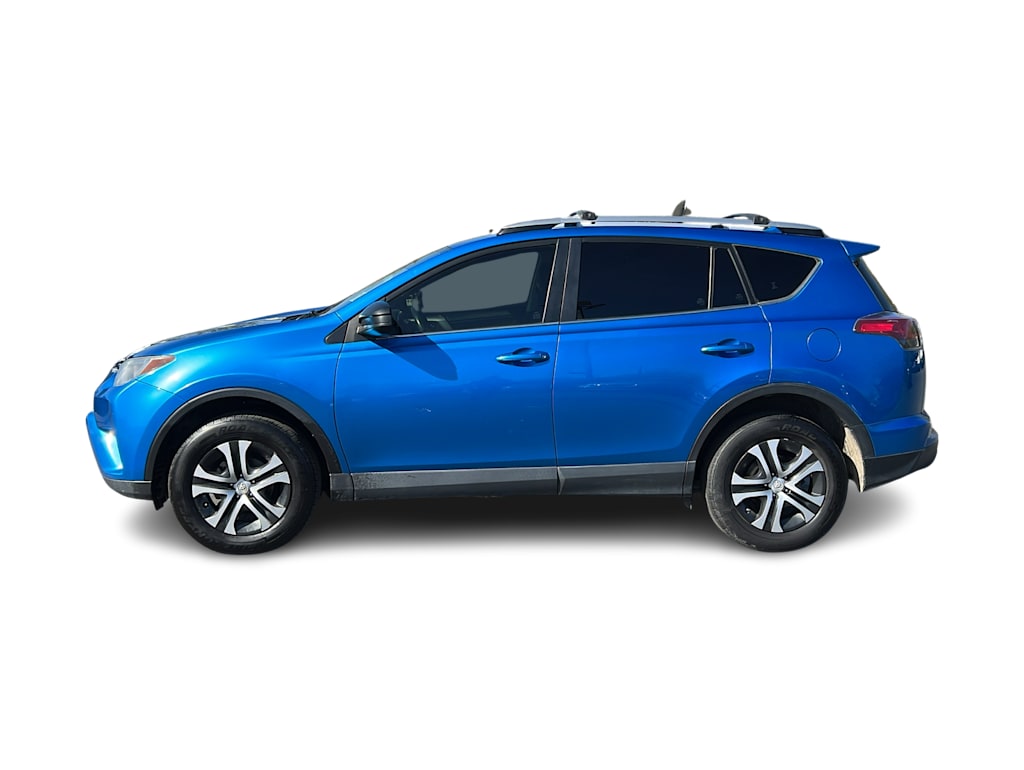 Thumbnail: 2018 Toyota RAV4 - 3