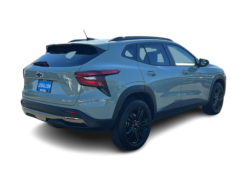Thumbnail: 2025 Chevrolet Trax - 22
