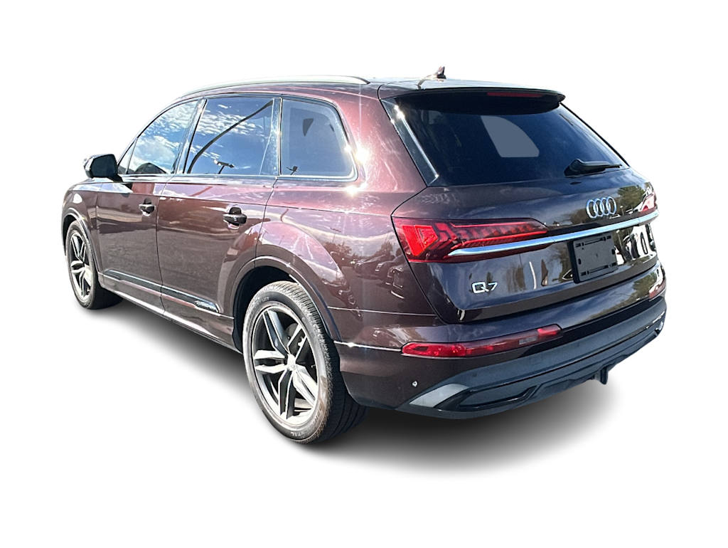 Thumbnail: 2021 Audi Q7 - 4