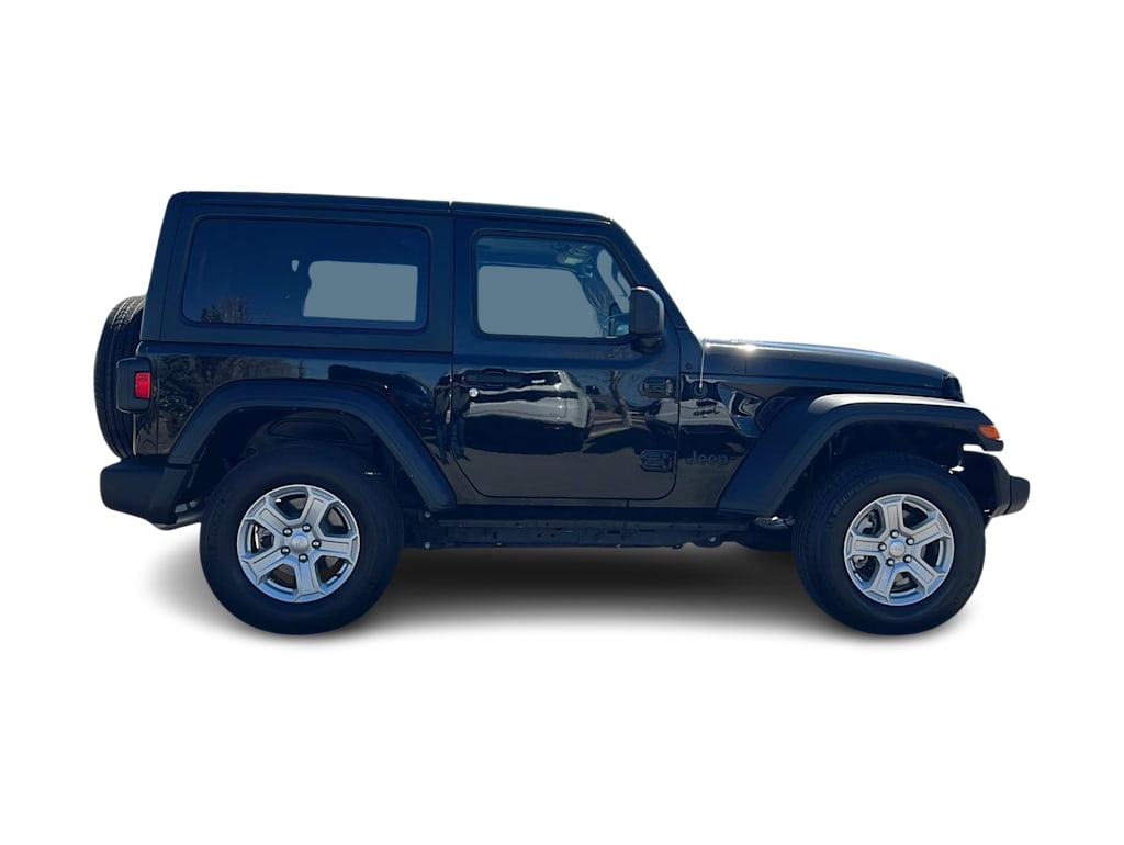 Thumbnail: 2022 Jeep Wrangler - 19
