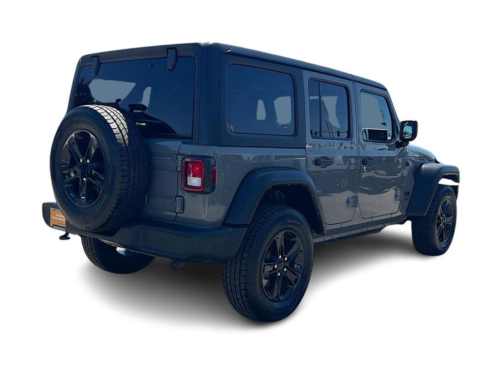 Thumbnail: 2022 Jeep Wrangler - 22