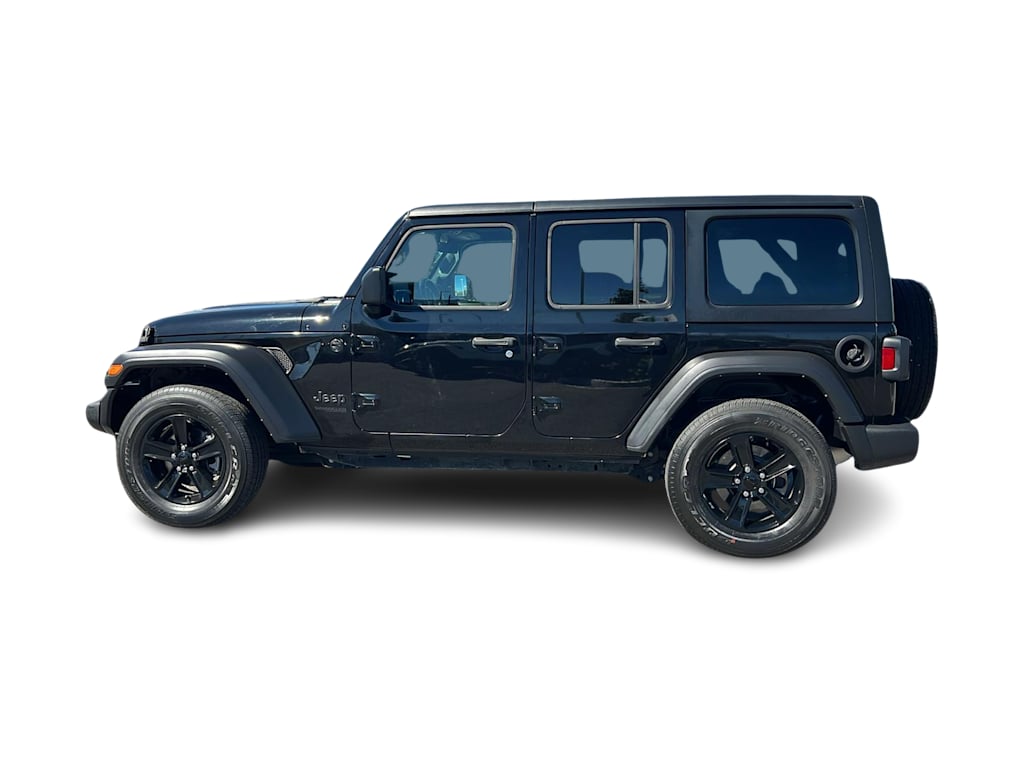 Thumbnail: 2022 Jeep Wrangler - 3
