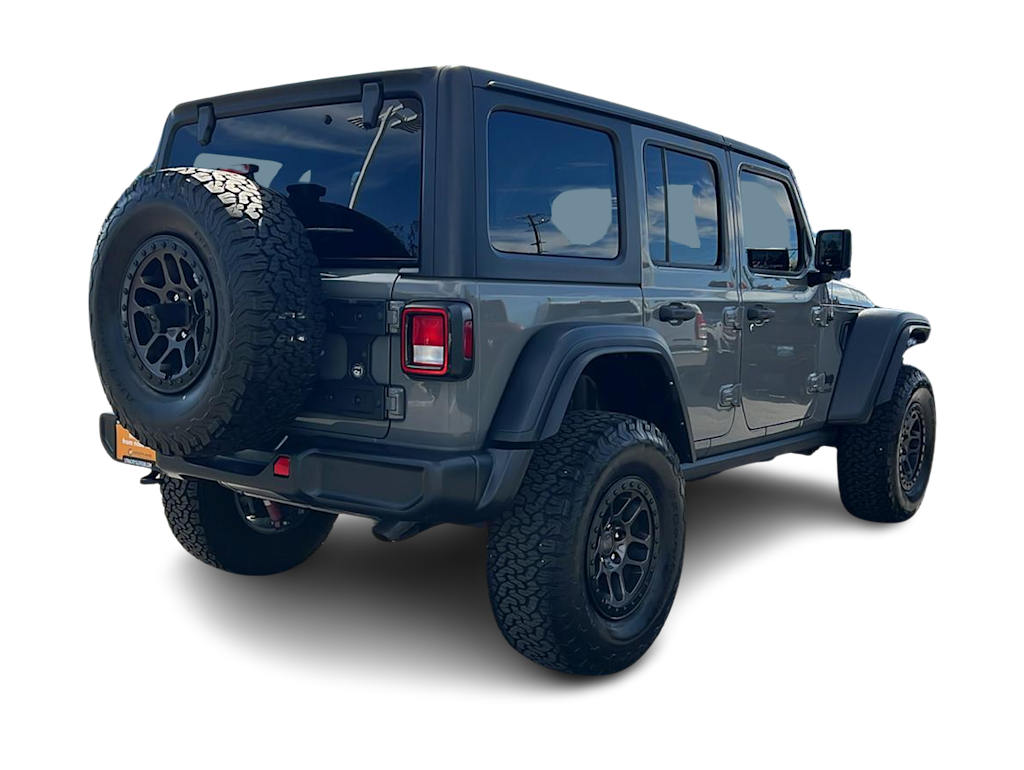 Thumbnail: 2022 Jeep Wrangler - 22