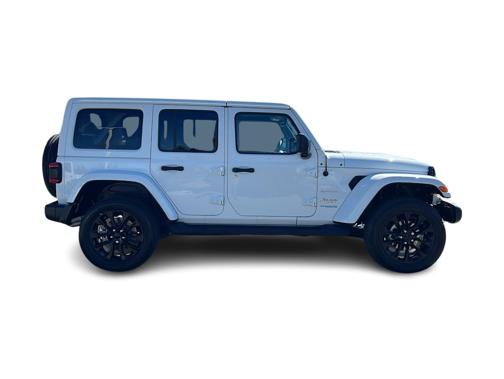 Thumbnail: 2022 Jeep Wrangler - 19