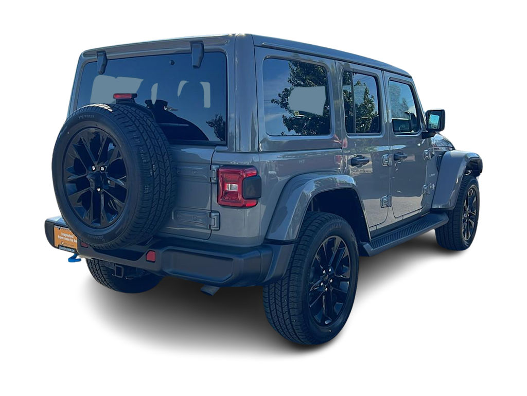 Thumbnail: 2023 Jeep Wrangler - 21