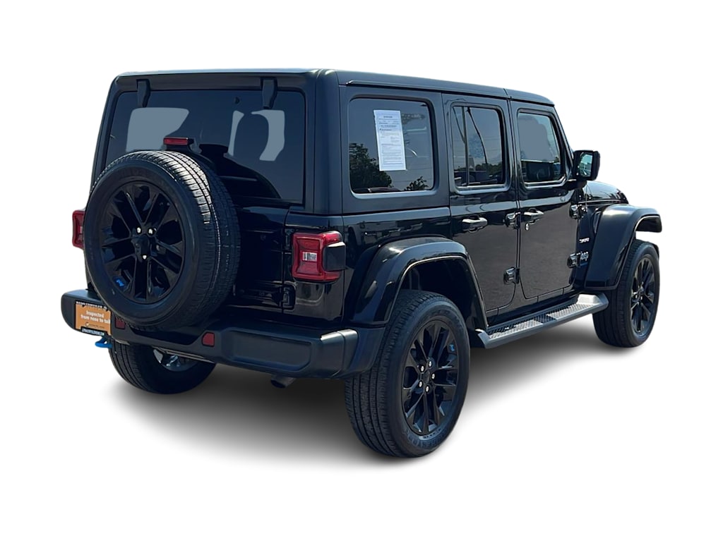 Thumbnail: 2023 Jeep Wrangler - 22