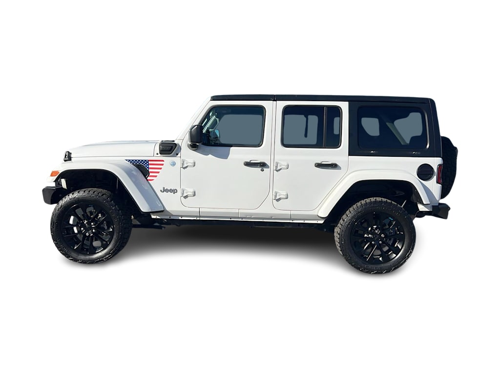 Thumbnail: 2022 Jeep Wrangler - 3