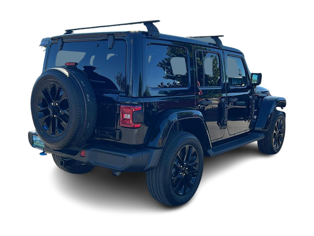 Thumbnail: 2022 Jeep Wrangler - 22