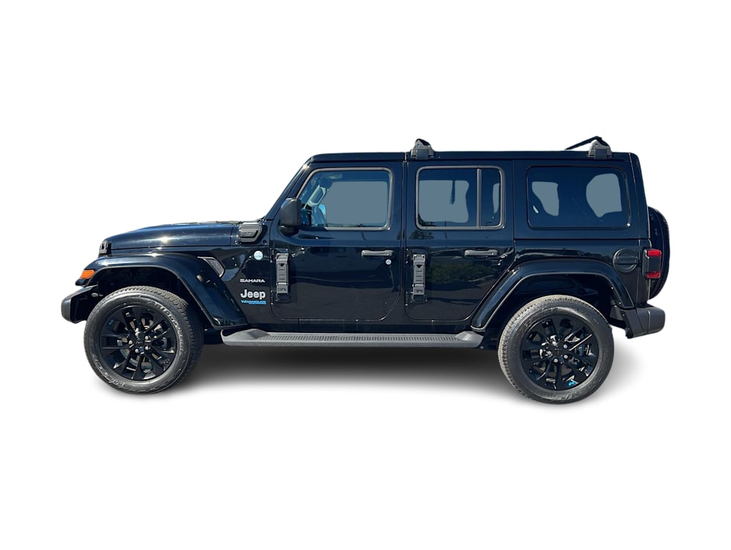 Thumbnail: 2022 Jeep Wrangler - 3