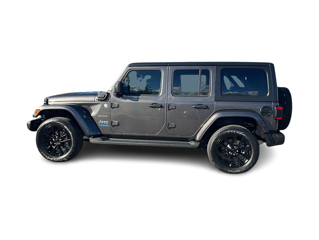Thumbnail: 2022 Jeep Wrangler - 3