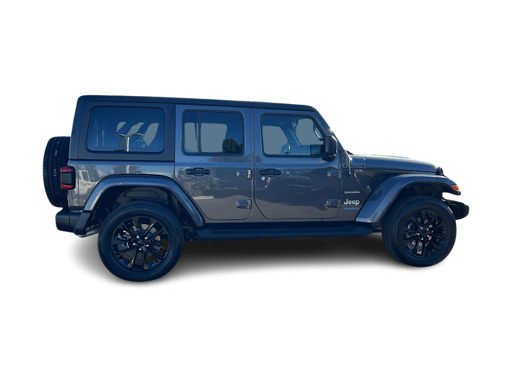 Thumbnail: 2022 Jeep Wrangler - 21