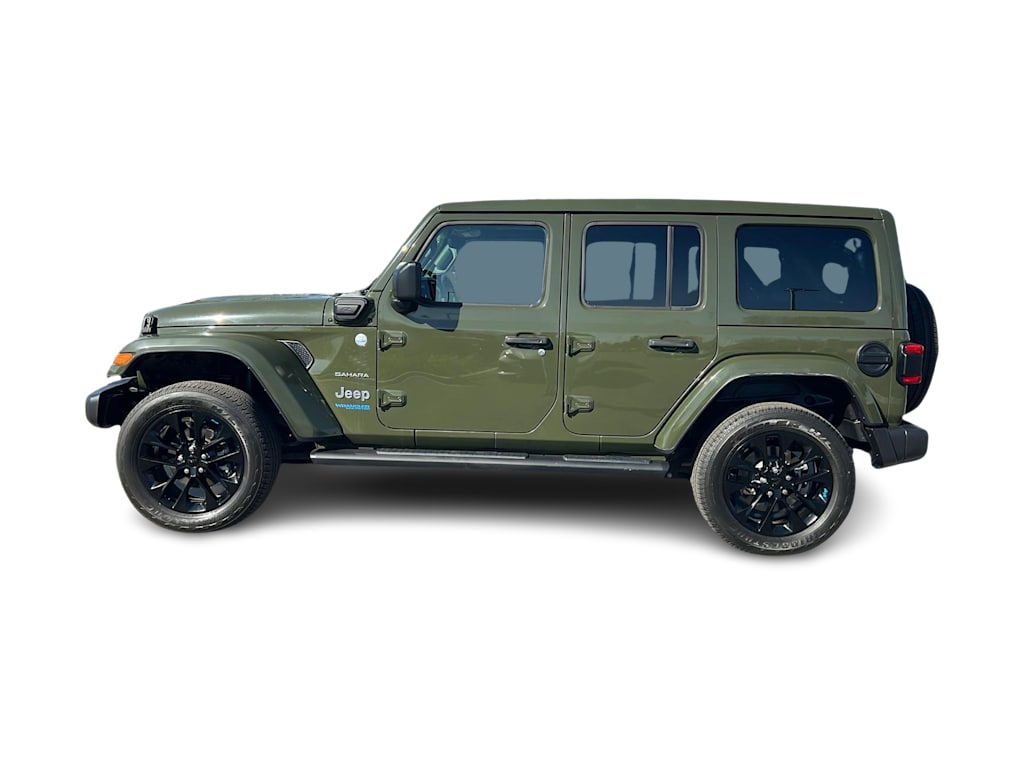 Thumbnail: 2022 Jeep Wrangler - 3