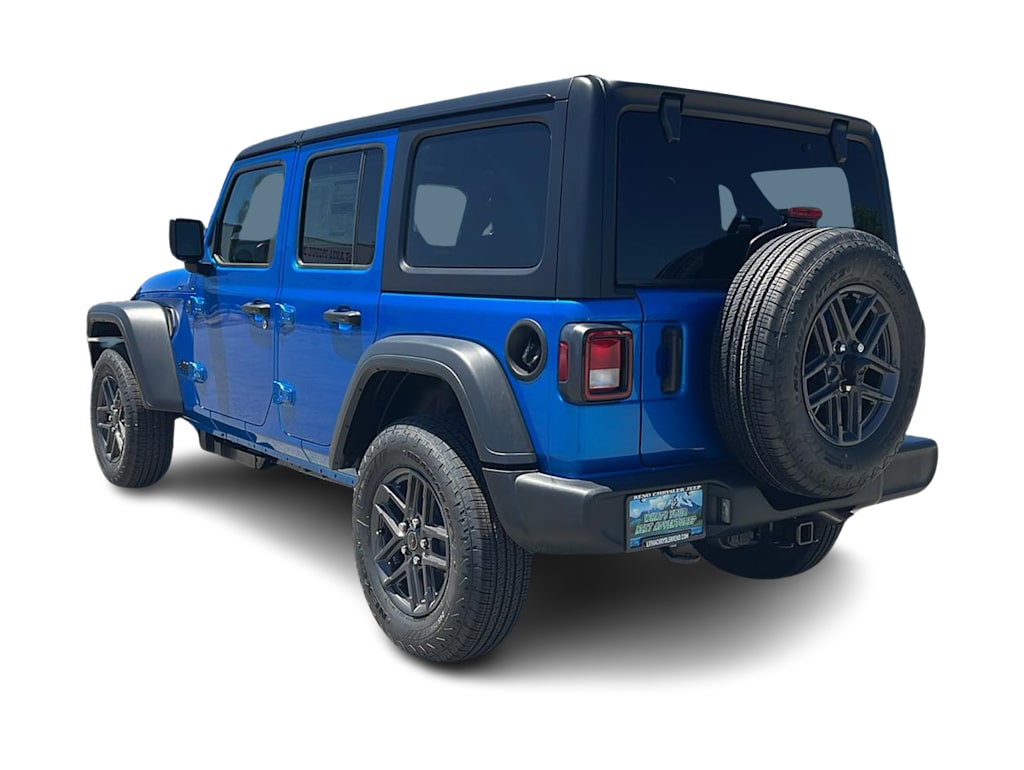Thumbnail: 2026 Jeep Wrangler - 4