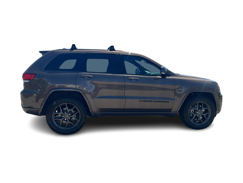Thumbnail: 2021 Jeep Grand Cherokee - 21