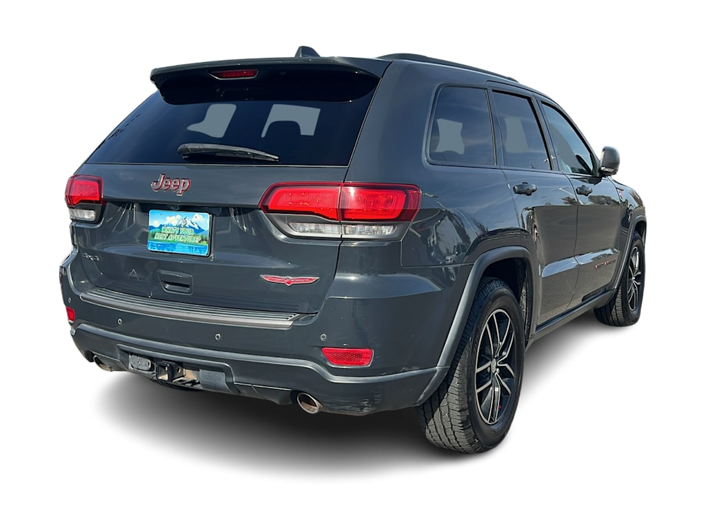Thumbnail: 2017 Jeep Grand Cherokee - 9