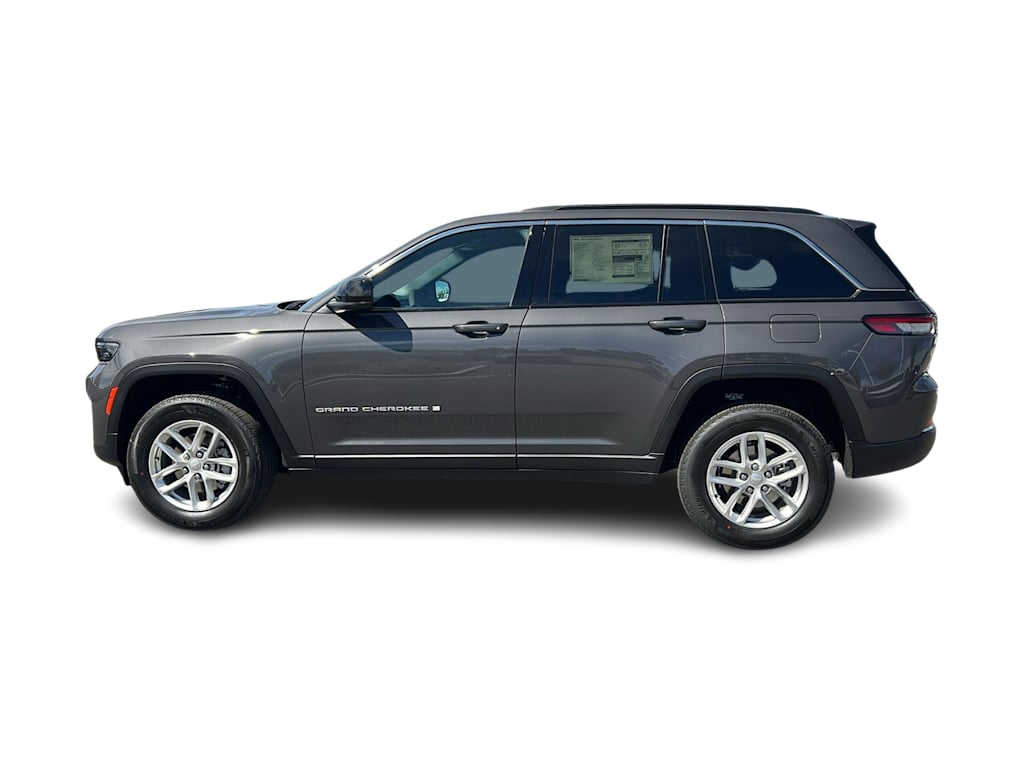 Thumbnail: 2026 Jeep Grand Cherokee - 3