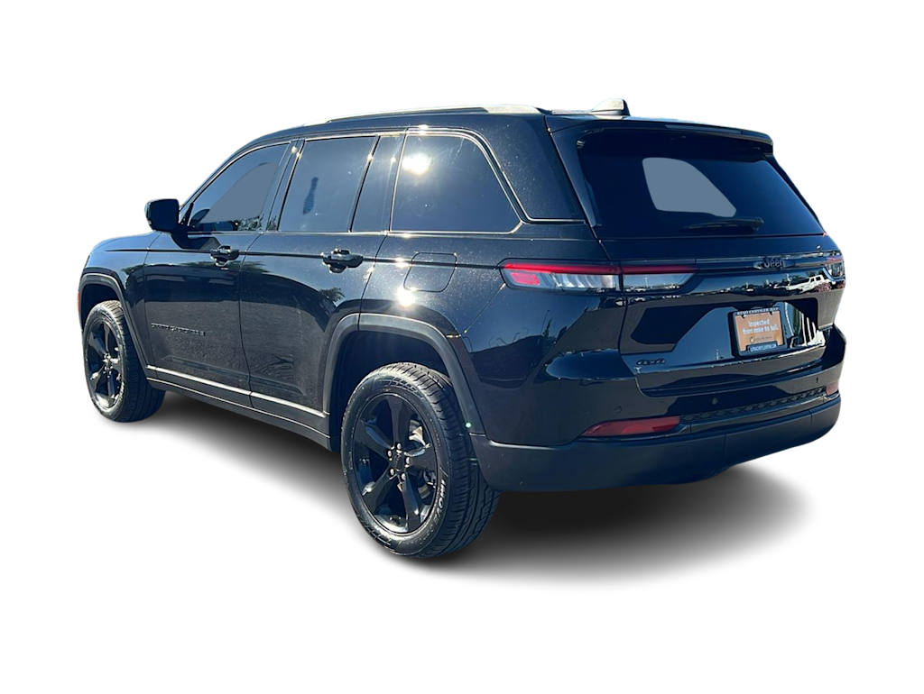 Thumbnail: 2023 Jeep Grand Cherokee - 4