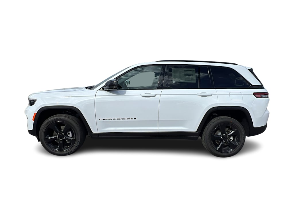 2025 Jeep Grand Cherokee Altitude 3