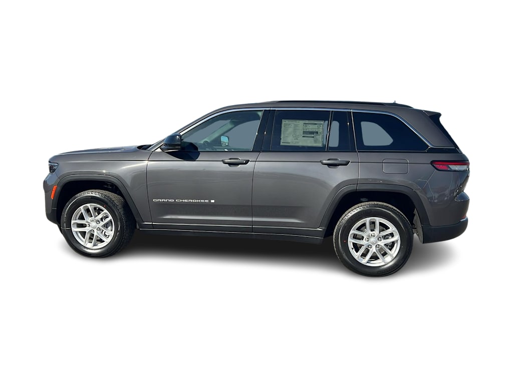 Thumbnail: 2026 Jeep Grand Cherokee - 3