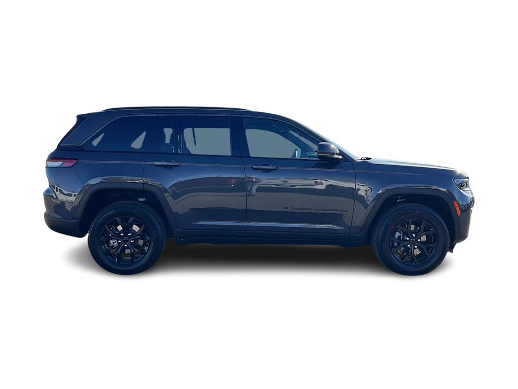Thumbnail: 2026 Jeep Grand Cherokee - 20